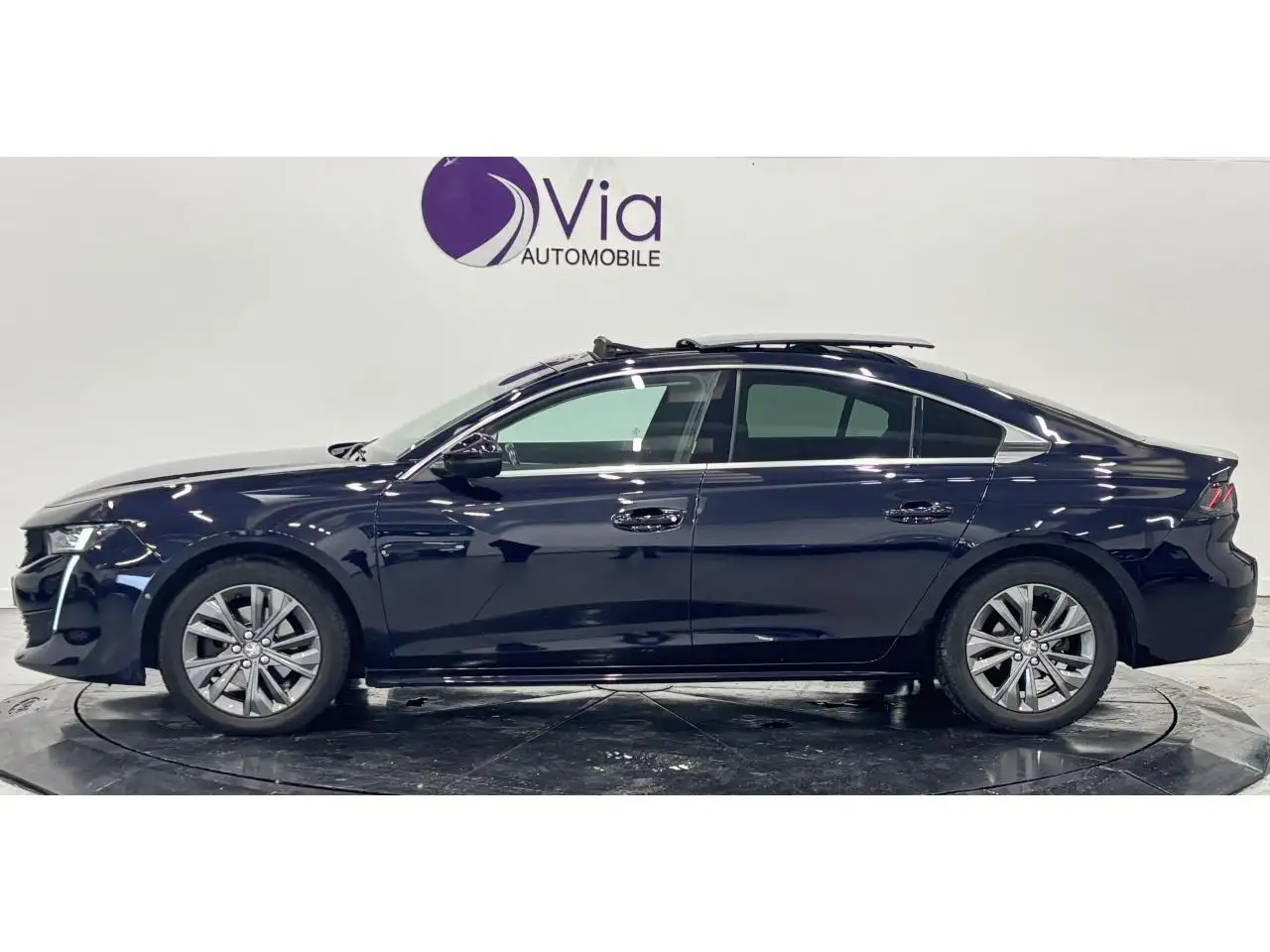 5081.5 BLUEHDI 130 ALLURE / TOIT OUVRANT / APPLE CARPLAY