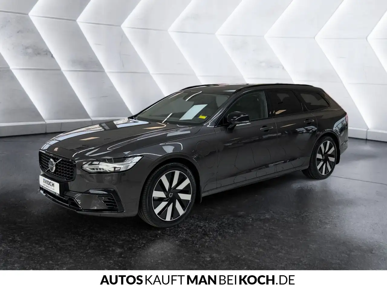 V90T6 AWD Plug-In Plus Dark BLIS H/K 360° AHK