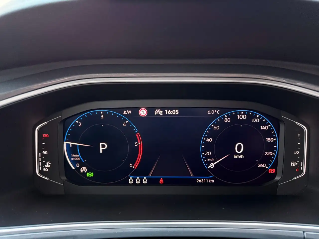 T-RocStyle*ABSTANDSTEMP*AHK*NAVI*KAMERA*PDC*LED