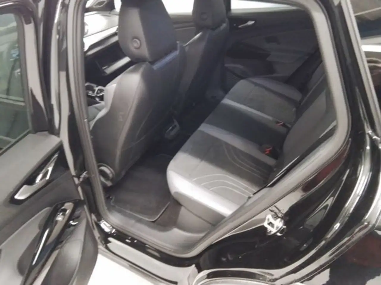 ID.4Pro Wärmepumpe AHK Klima Navi Kamera