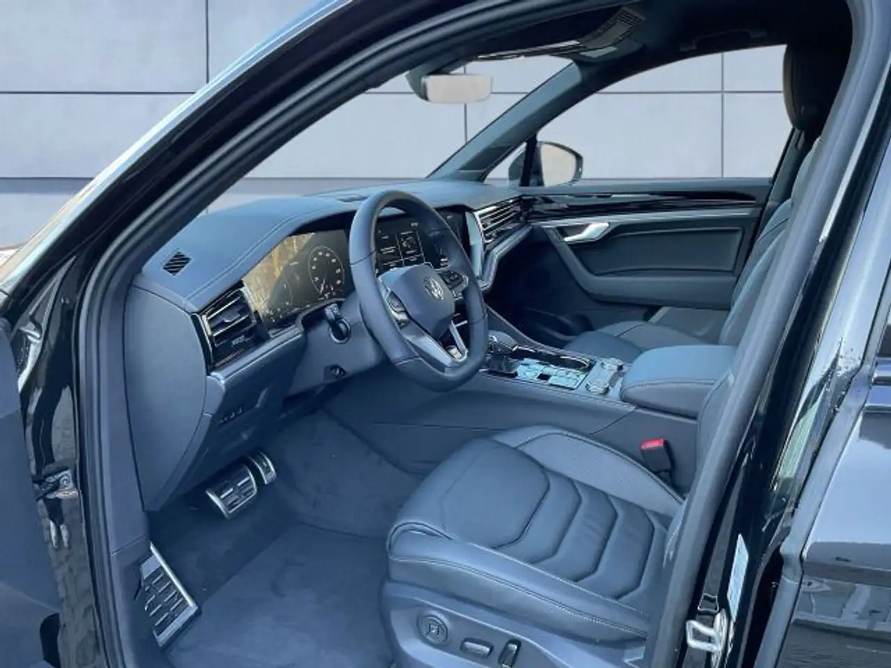 TouaregR-Line 3.0 V6 TDI, AHK, Leder, Navi