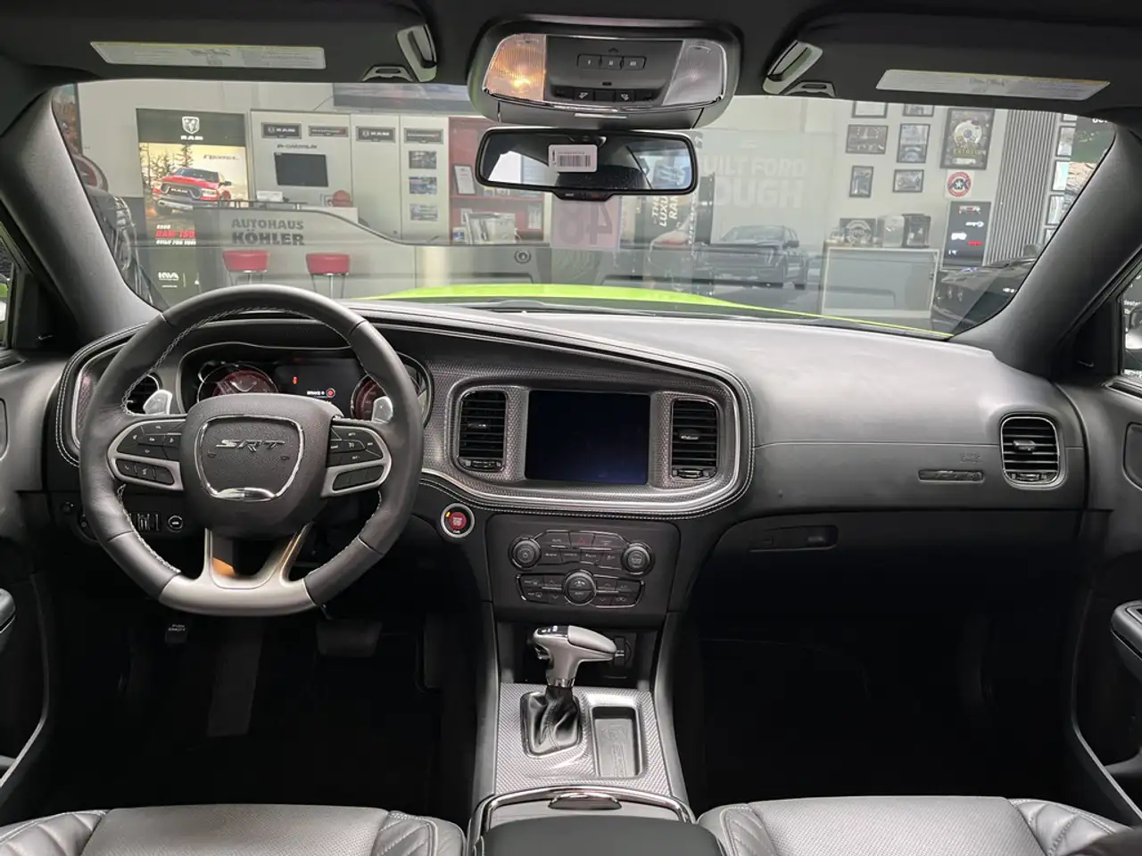 Фото машины 30