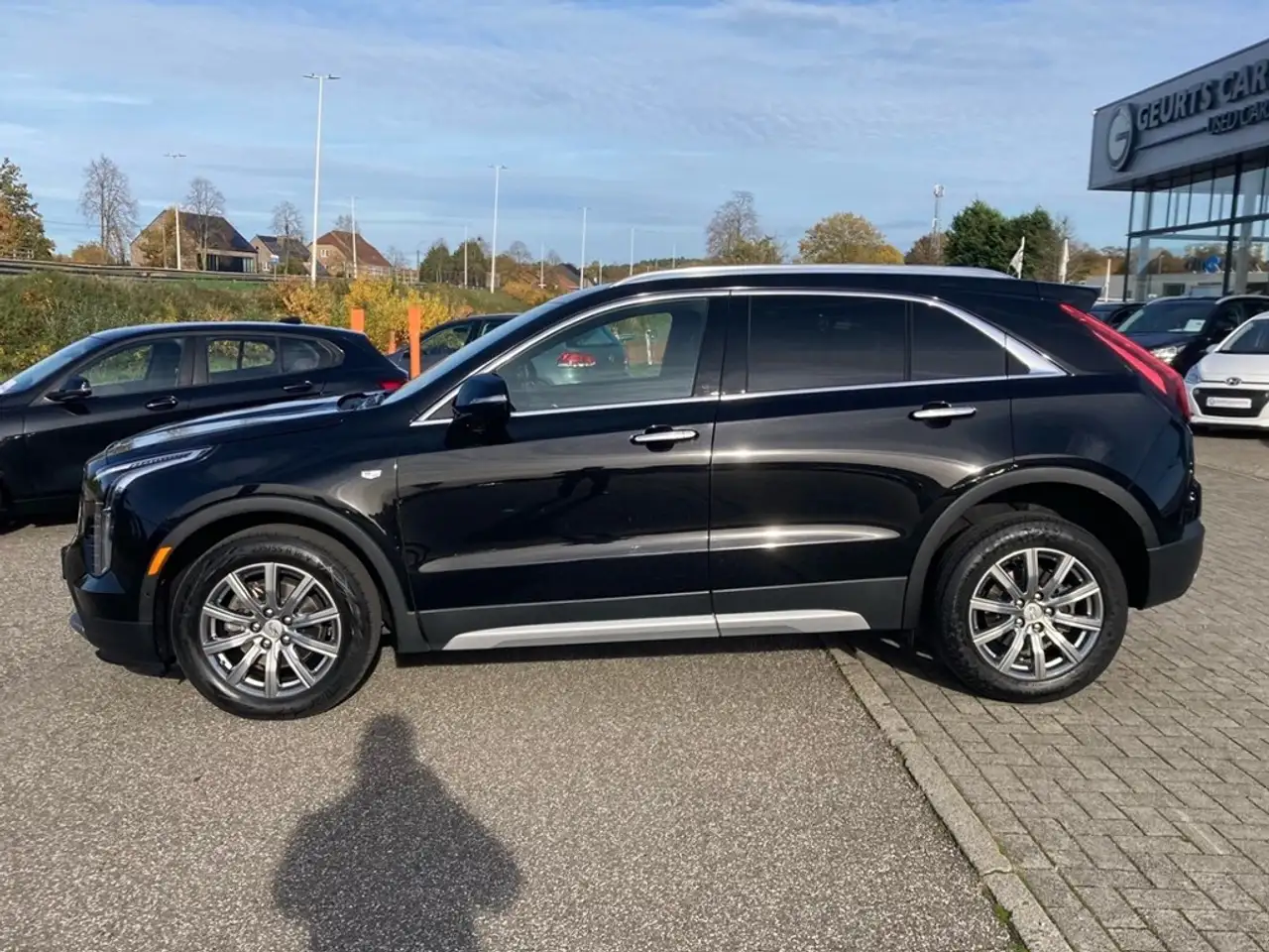XT4350D 2.0 174pk Automaat !