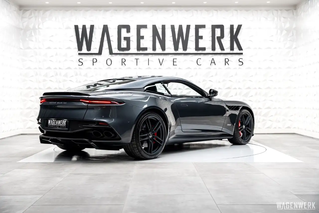 DBS5.2 V12 SUPERLEGGERA CARBON B&O SERVICE-NEU GARAN