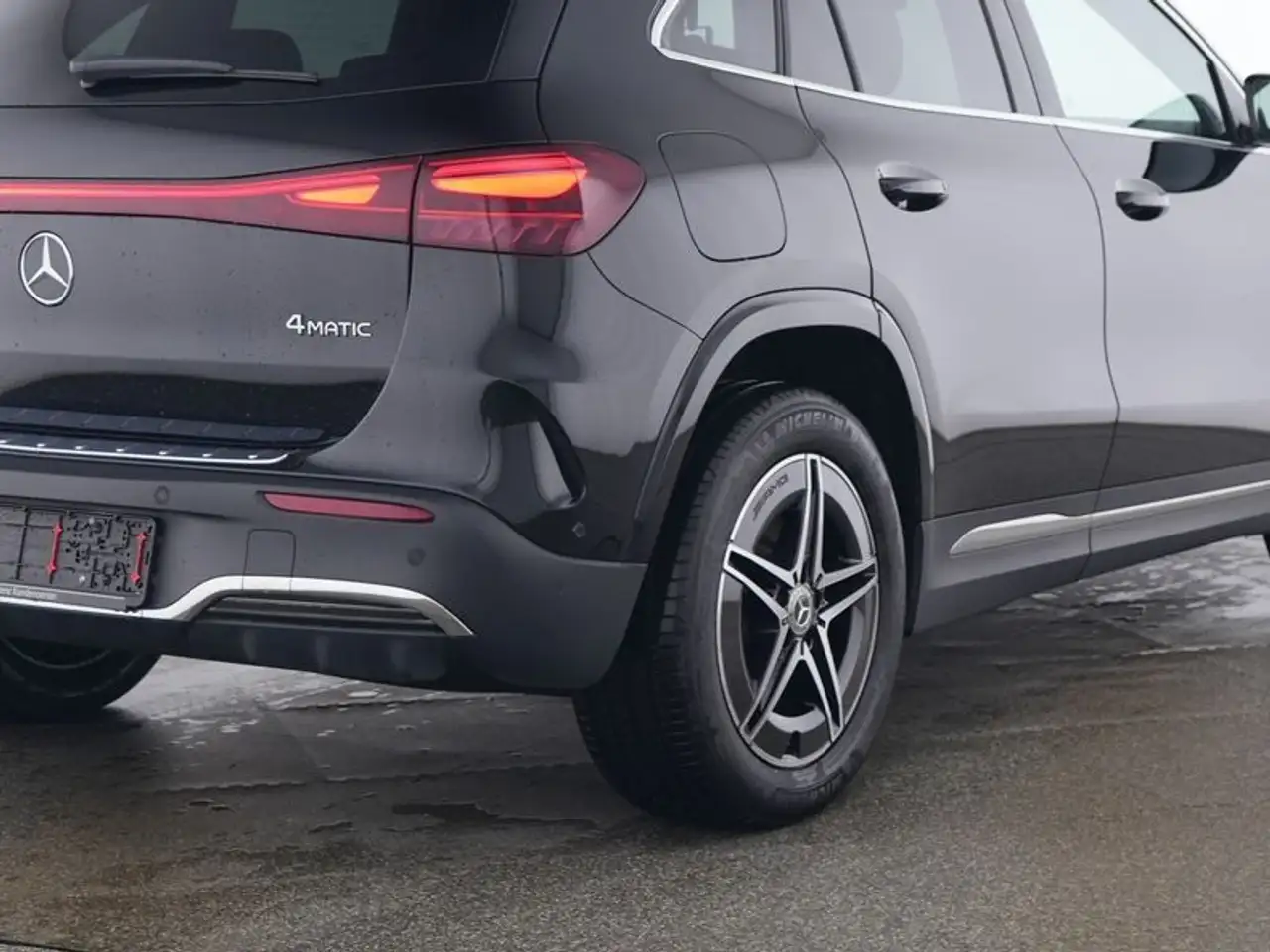 EQA350 4M AMG Line Advanced/LED/Kamera/Flex