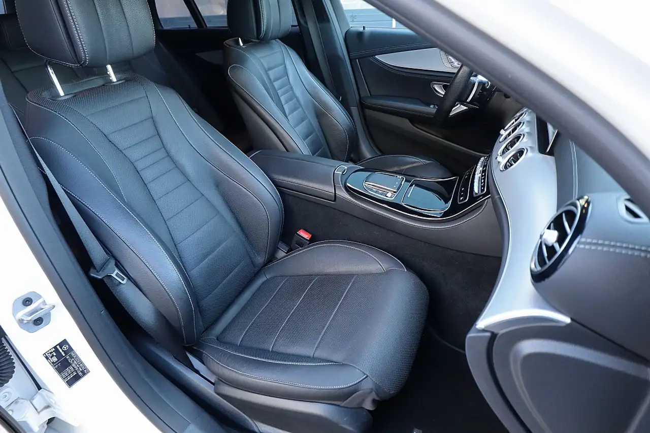 E 300de PHEV T 4Matic Aut. AMG ACC, HeadUp, Sitzklim...