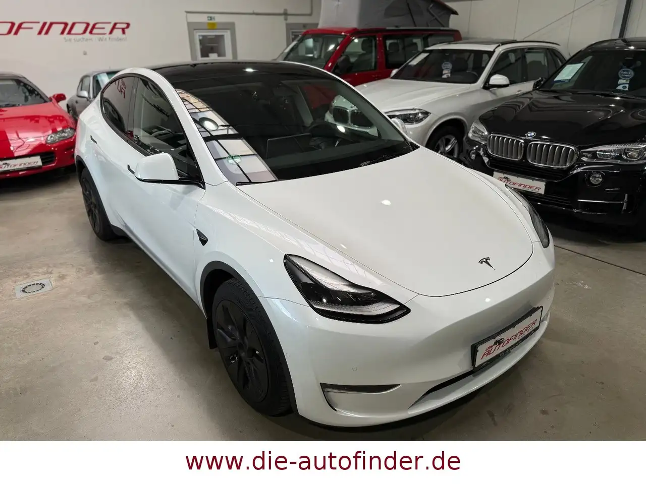 Model YLong Range Dual AWD AHK (Giga Berlin)