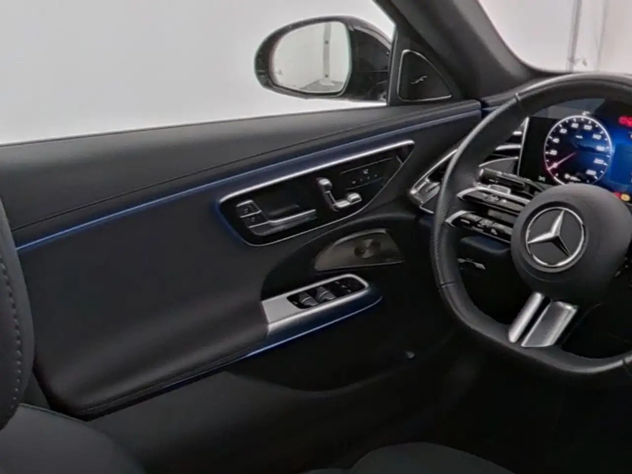 E 300de AMG Night 20" PANORAMA Burmester 360°cam Memory