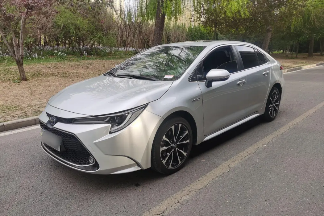 Toyota Ralink 2019 dual-engine 1.8H E-CVT sports version Country VI