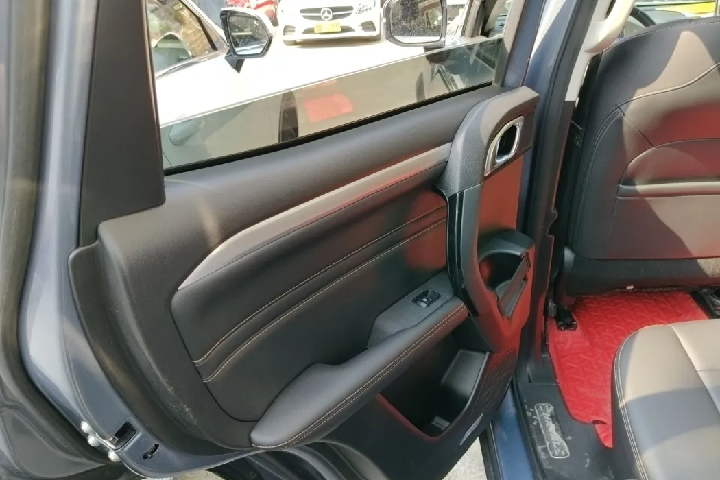 Фото машины 26