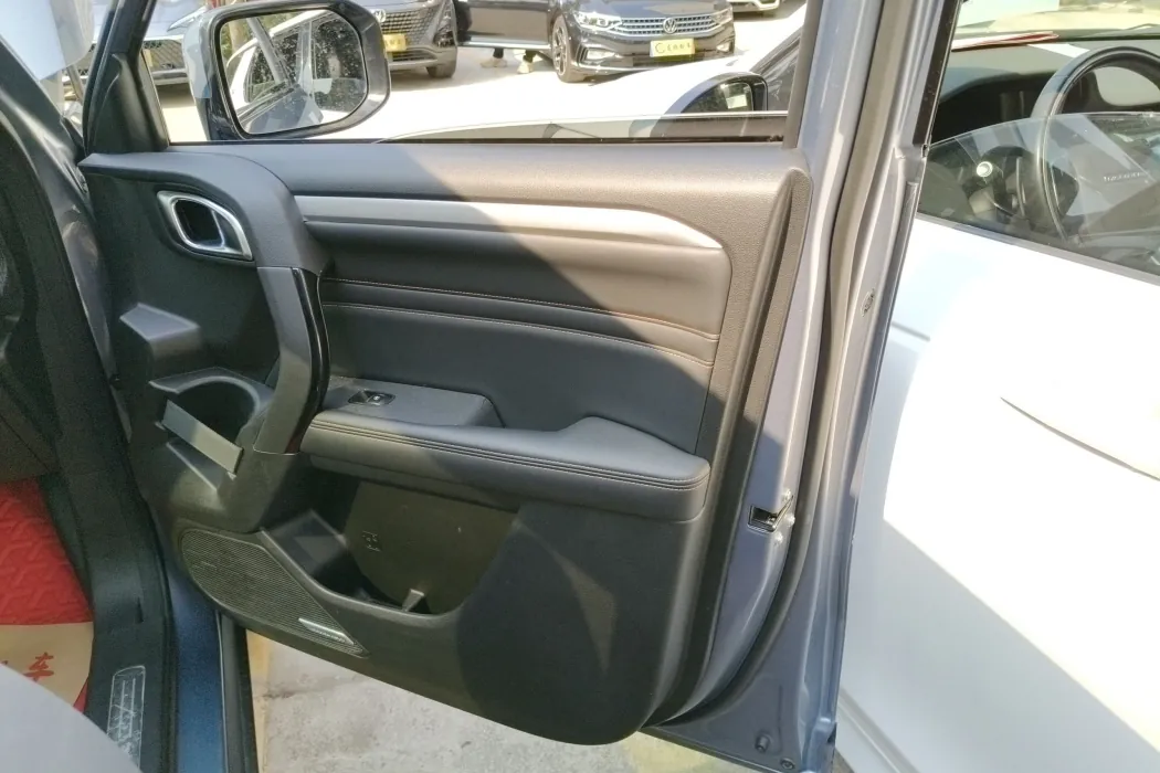 Фото машины 23