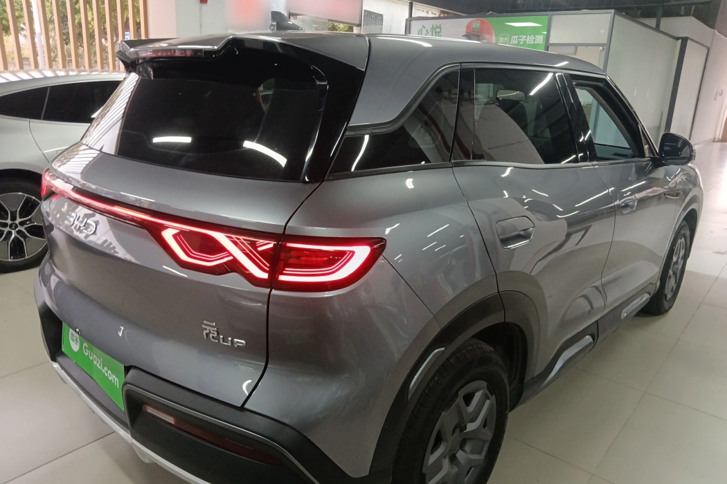 BYD Yuan UP 2024 401KM Vitality Edition