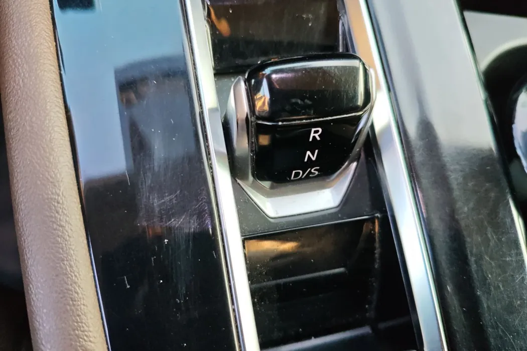 Volkswagen Weiran 2022 380TSI Premium Edition