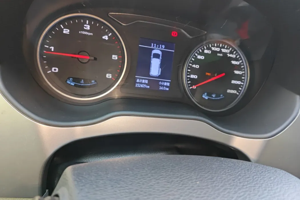 Jianghuai Ruifeng Ruifeng M4 2019 Business Travel Series 1.9T diesel Manual Business Type