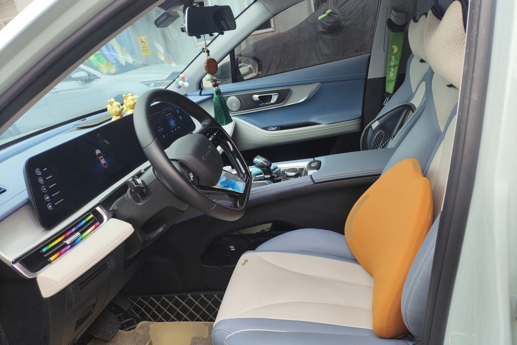 Chery Ou Mengda 2022 model 1.6 TGDI DCT high-dimensional version