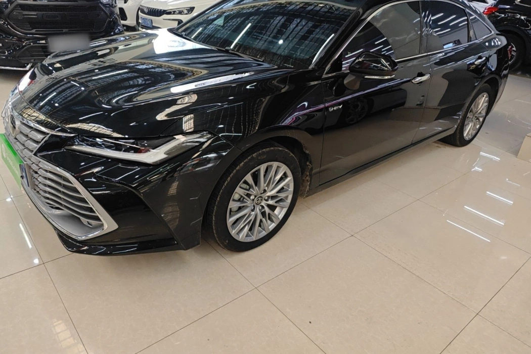 Toyota Asia Dragon 2024 Dual Engine 2.0 L Deluxe Edition