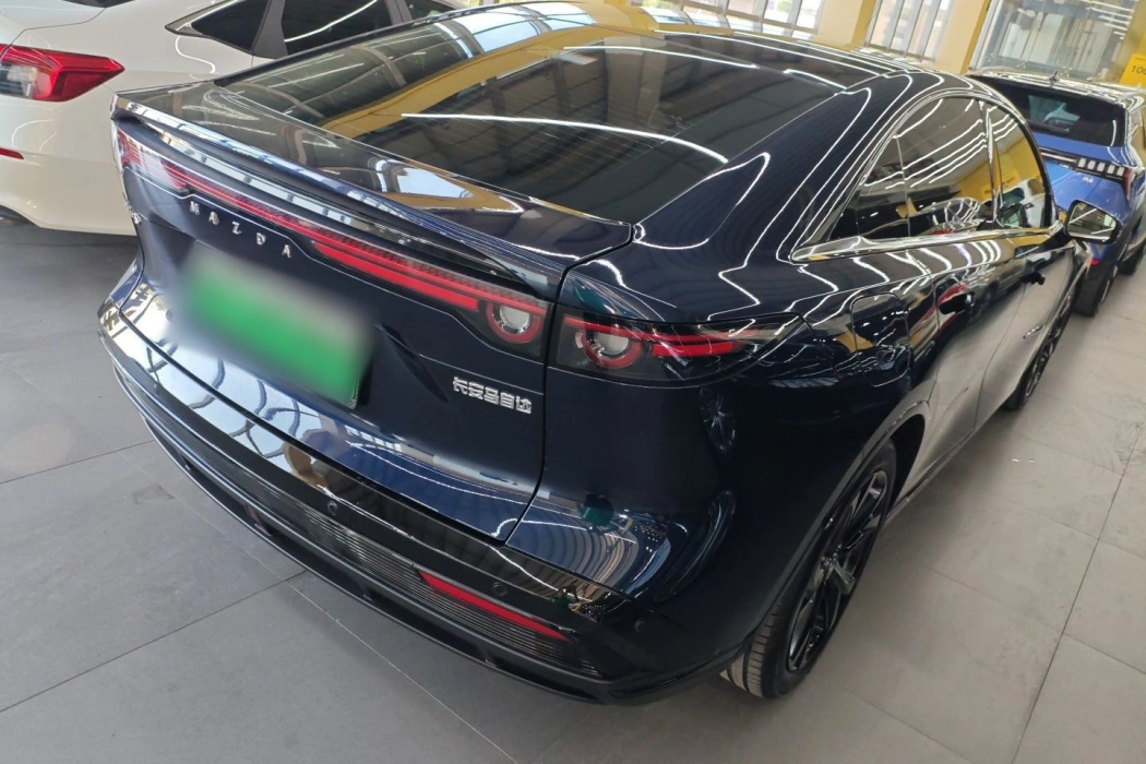Mazda EZ-6 2025 Extended Range 200 Zhizun Sports Edition