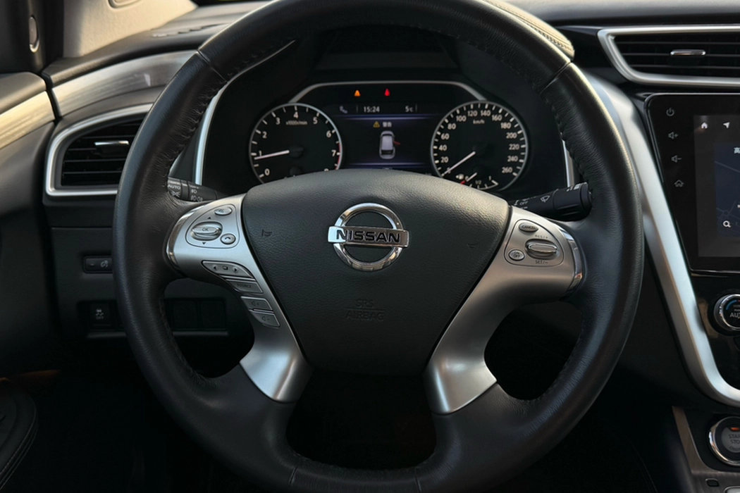 Nissan Loulan 2019 2.5L XL two-wheel drive Zhilian Deluxe Edition Country VI