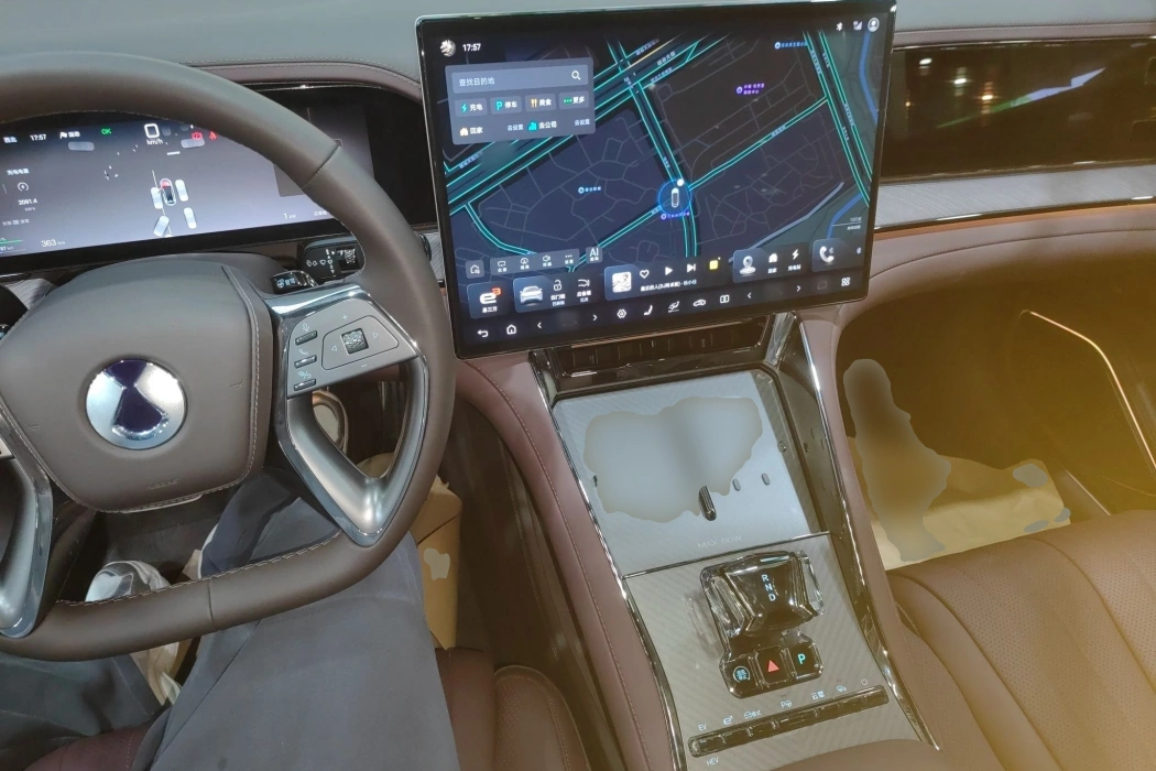 Denza Z9GT 2024 1100 four-wheel drive Ultra version