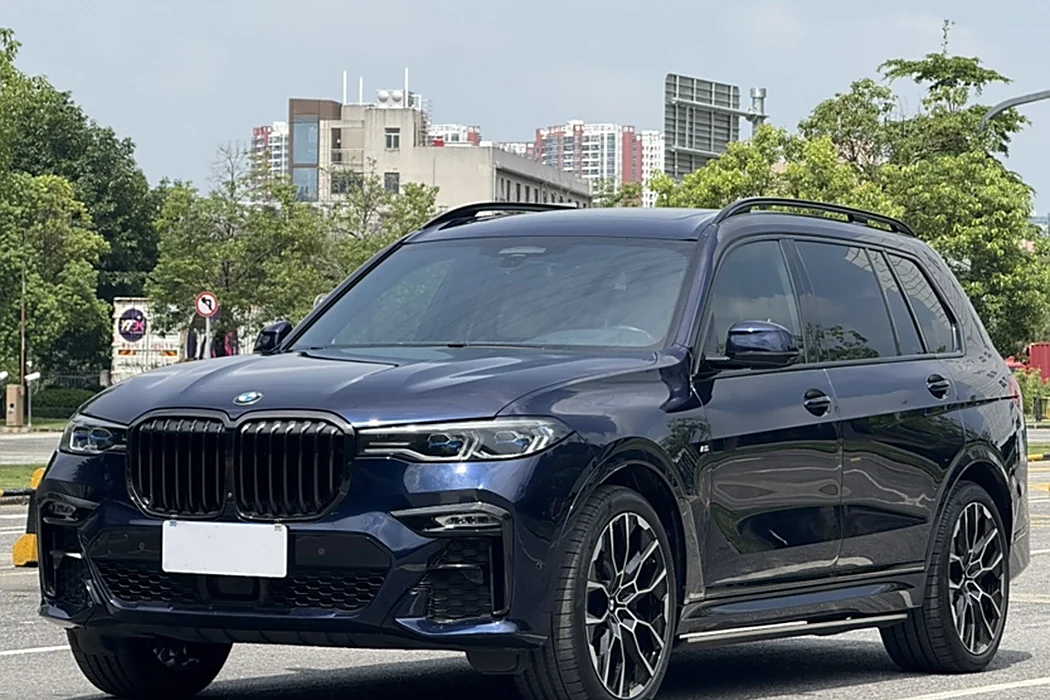 BMW X7 2020 xDrive40i Executive M Sport Package