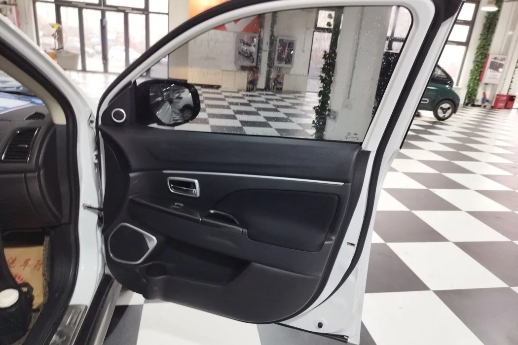 Фото машины 23