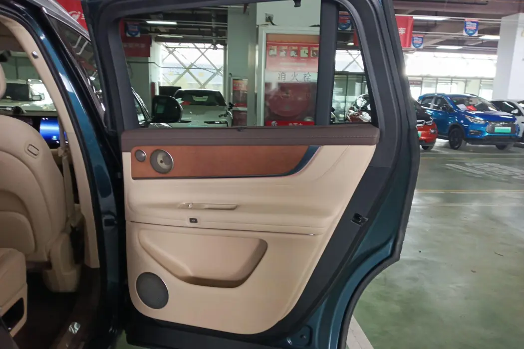 Фото машины 27