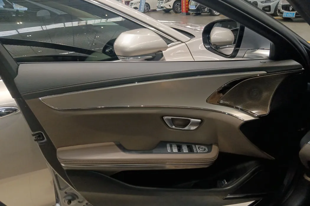 Фото машины 25