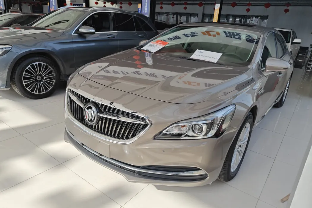 Buick Lacrosse 2018 20T Leading Model