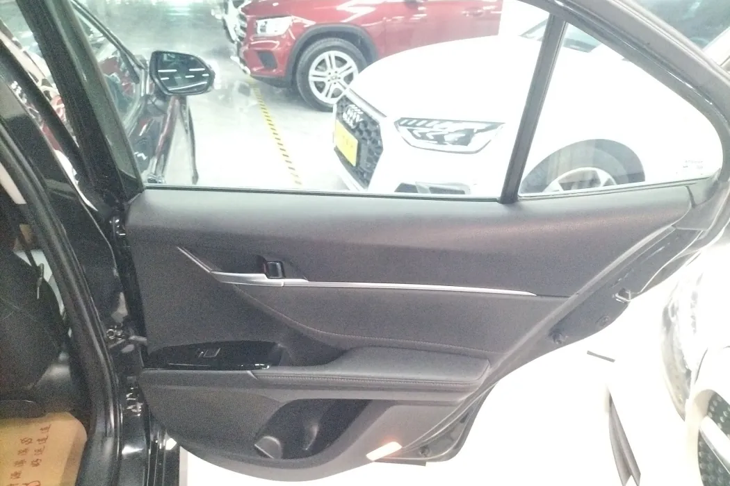 Фото машины 24