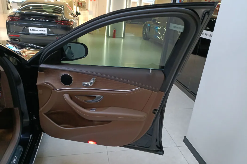 Фото машины 23