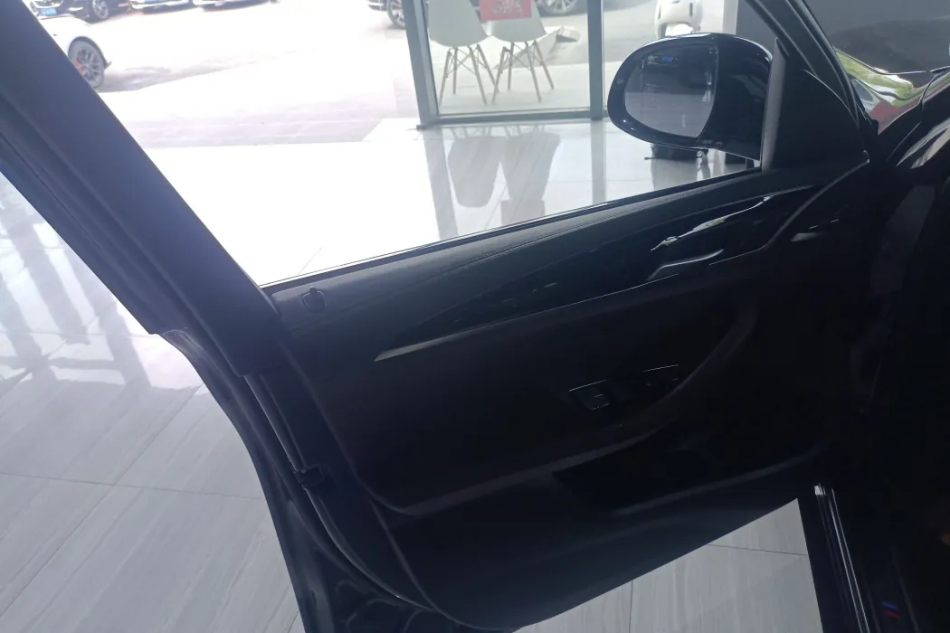 Фото машины 25