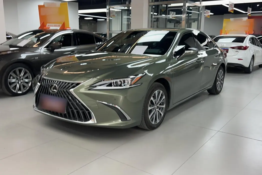 Lexus ES 2022 200 Excellence