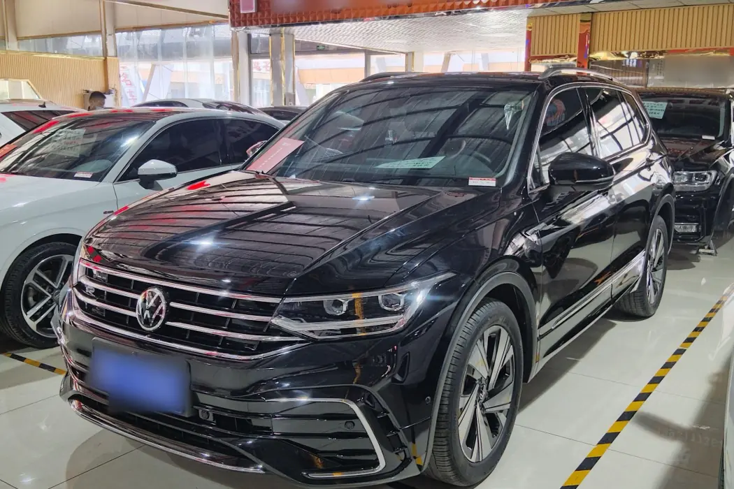 Volkswagen Tiguan L 2023 330TSI automatic two-wheel drive R-Line Premium edition