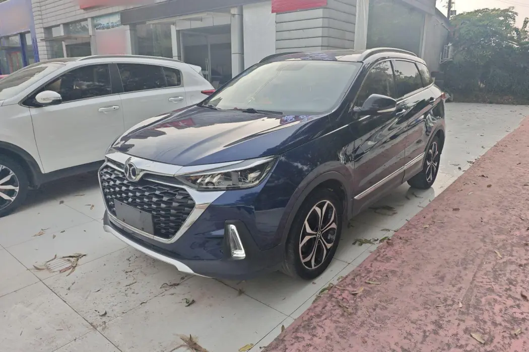 Beijing Automobile Zhixing 2018 1.5T Manual Elite Edition National V