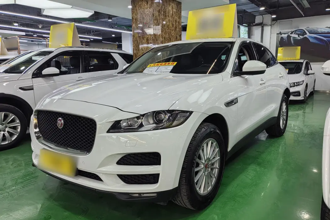 Jaguar F-PACE 2018 2.0T 4WD Urban Premium