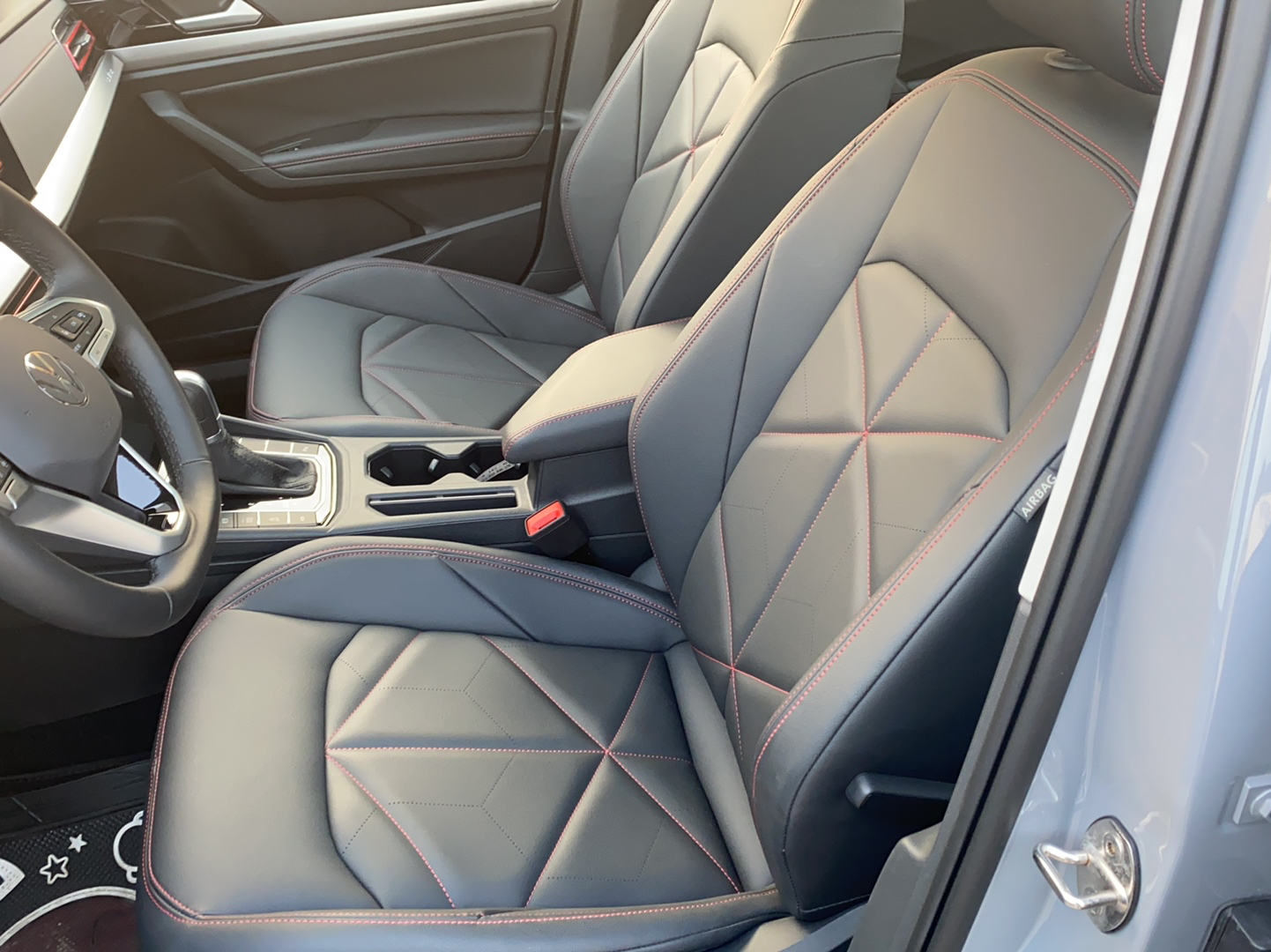 Фото машины 24