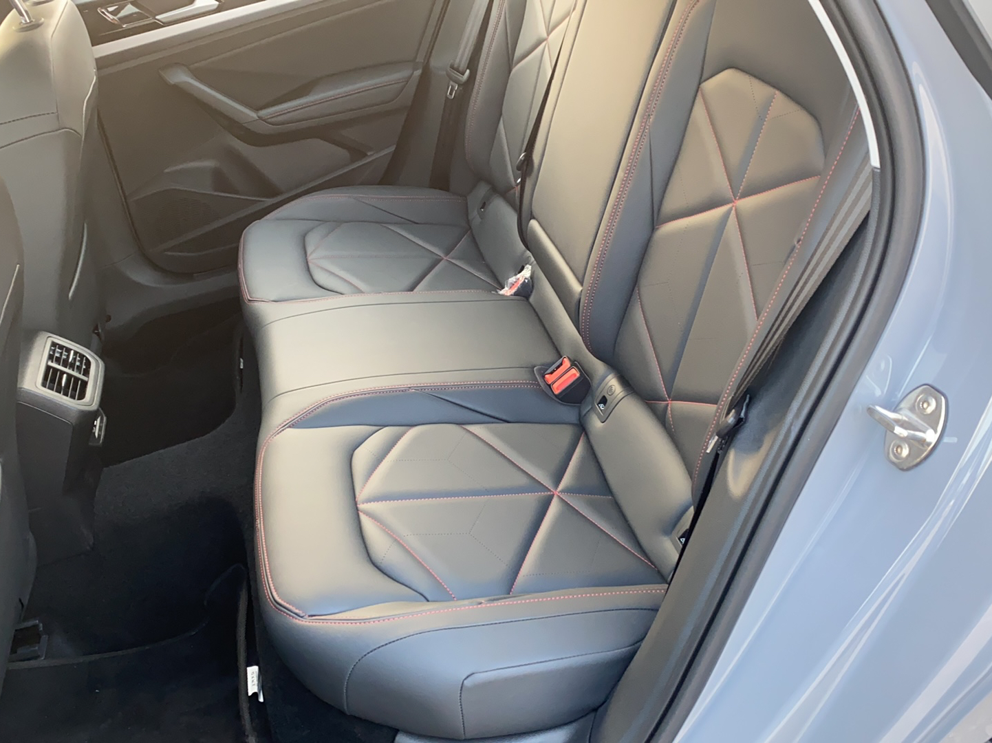 Фото машины 28