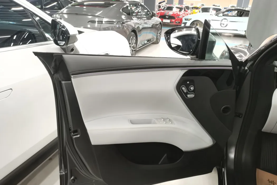 Фото машины 25