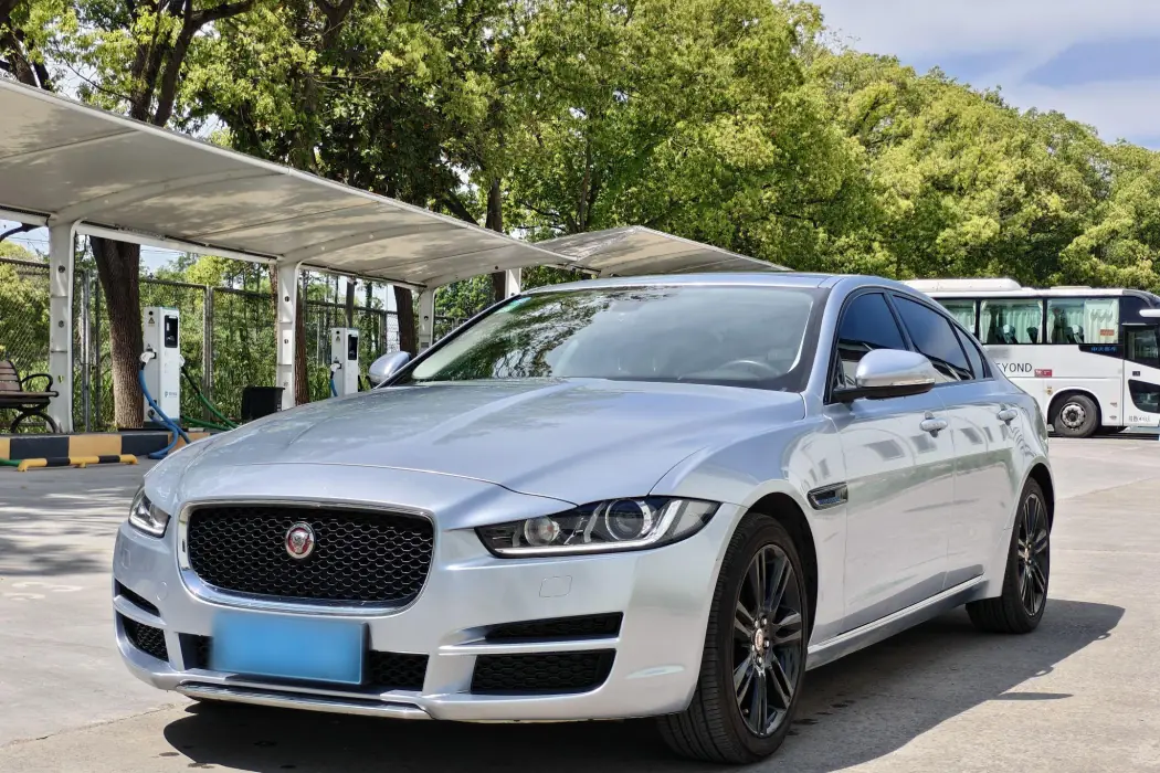 Jaguar XEL 2019 2.0T 200PS Premium Edition