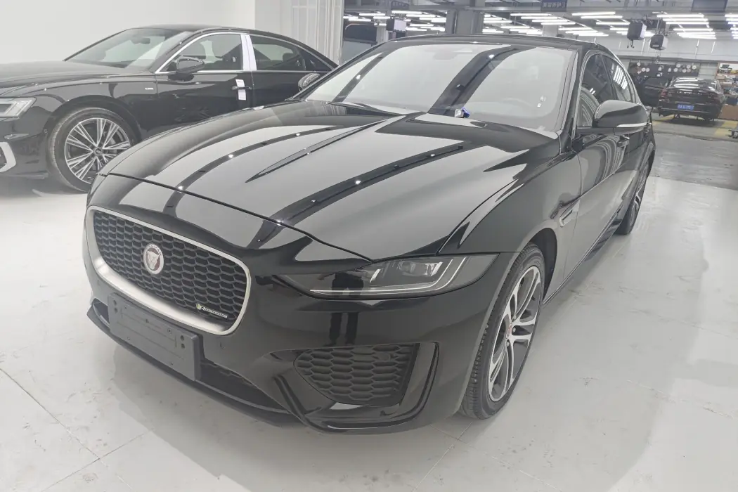 Jaguar XEL 2023 2.0T 250PS R-DYNAMIC S Aggressive Sport