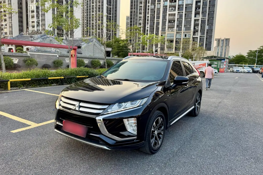 Mitsubishi Yige 2018 1.5T CVT two-wheel drive Dream Edition