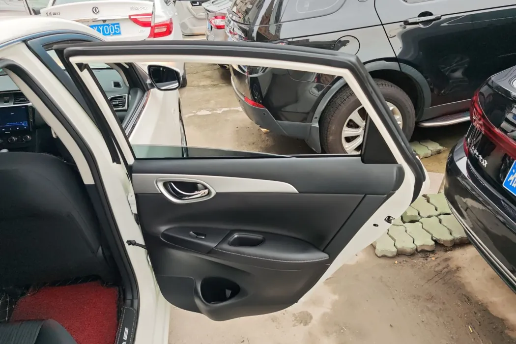 Фото машины 24