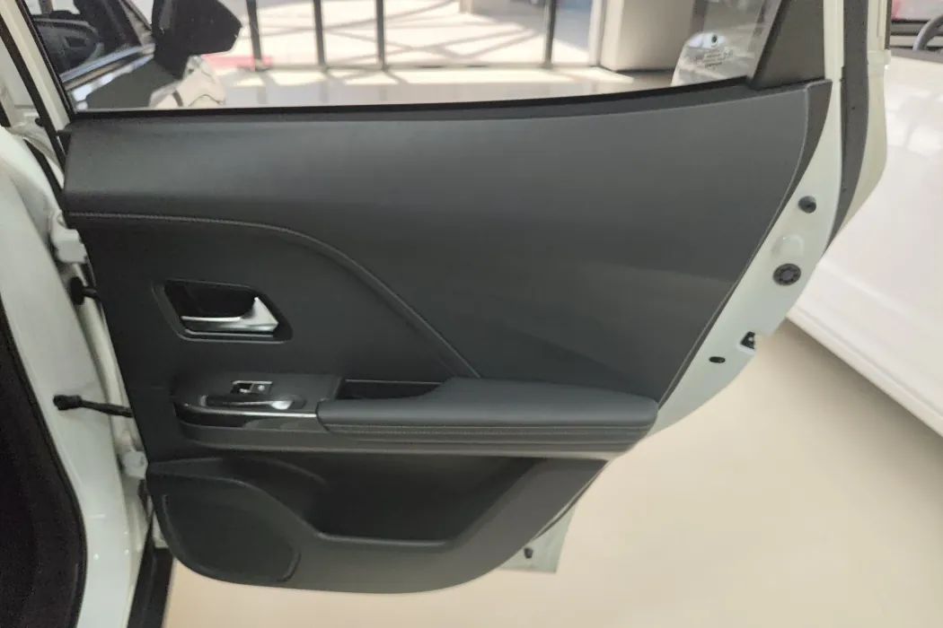 Фото машины 24