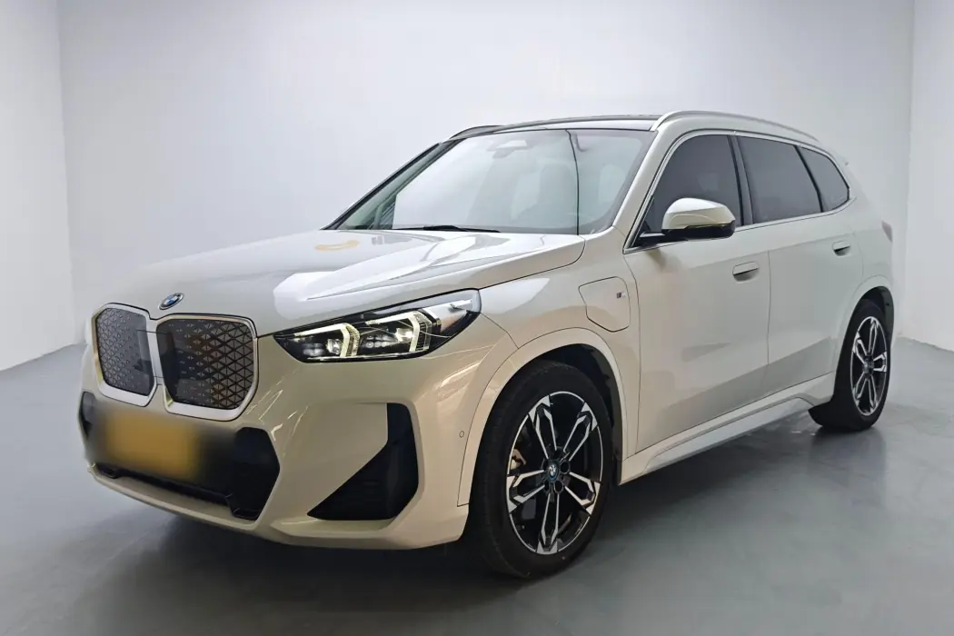 BMW iX1 2023 xDrive30L M Sport Package