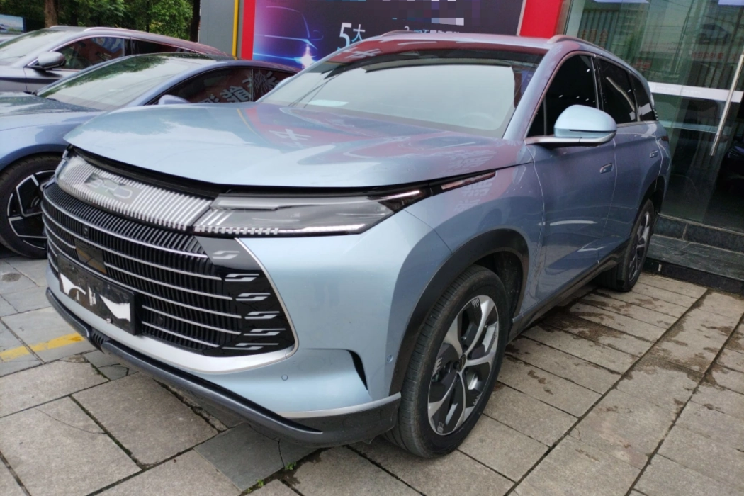 BYD Frigate 07 2023 DM-i 205KM flagship type