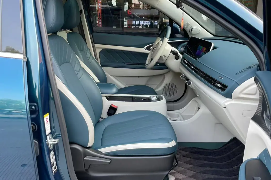 Фото машины 30