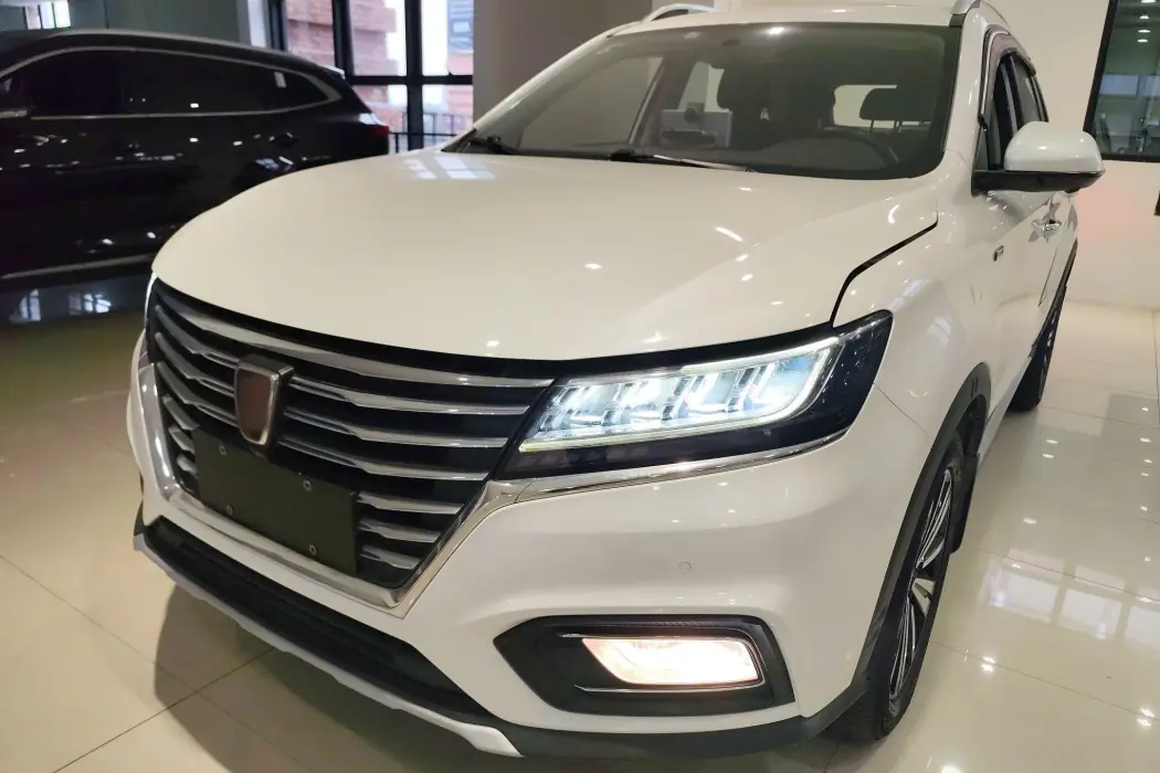 Roewe RX5 New Energy 2019 eRX5 50T Internet Beyond Ultimate Edition