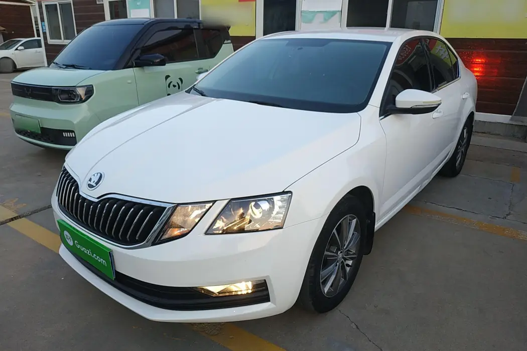 Skoda Octavia 2022 1.5L Automatic Comfort Edition