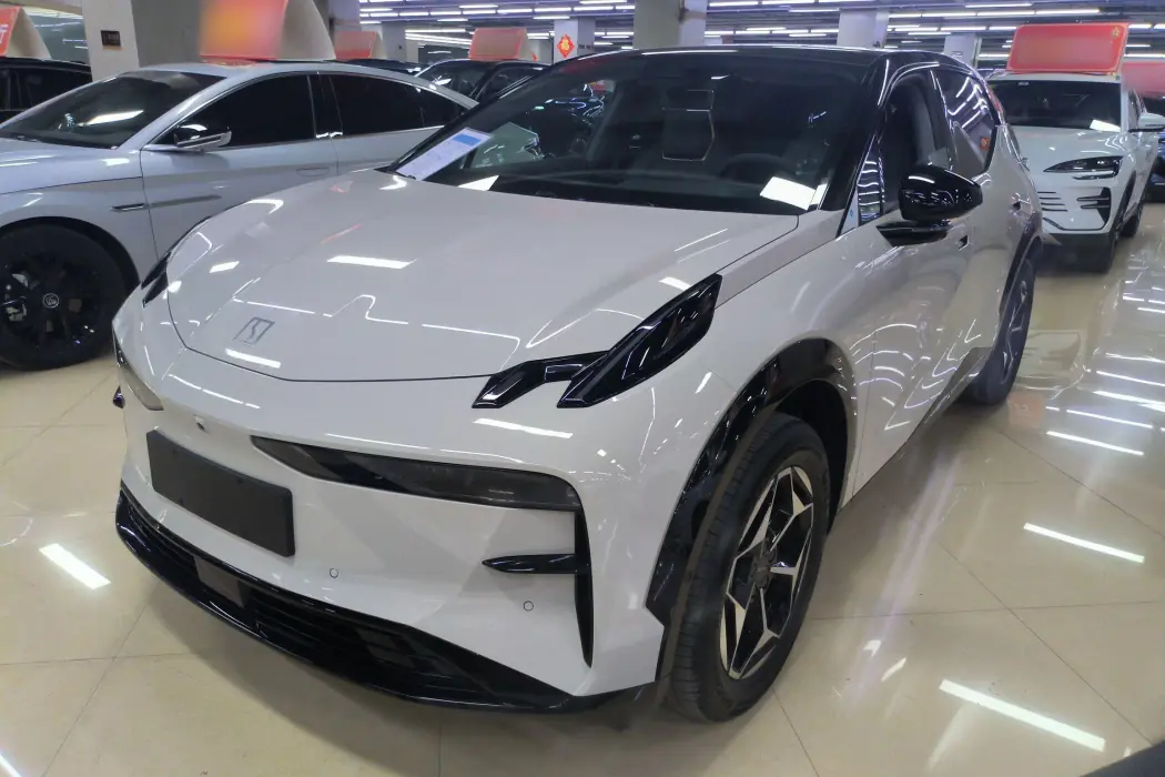 Extreme Krypton X 2025 five-seater rear-drive version