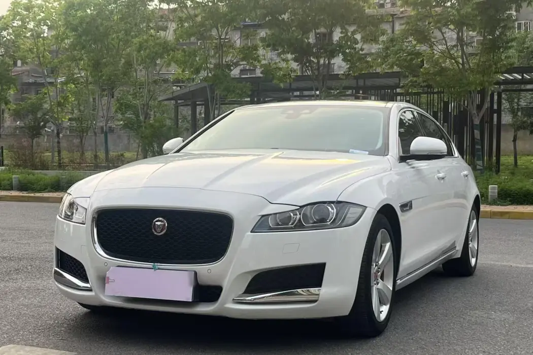 Jaguar XFL 2018 XFL 2.0T 200PS Elite